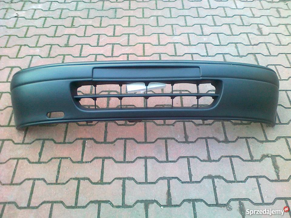 Skoda Felicja 98 zderzak przedni czarnynowy