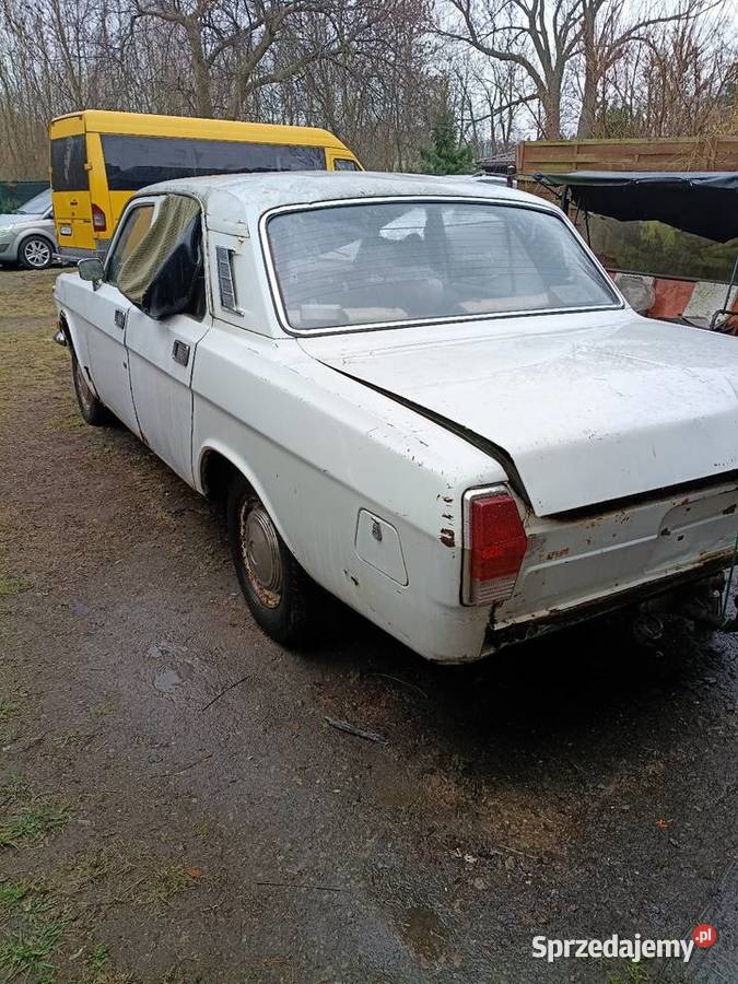 Wołga 2410 łódzkie