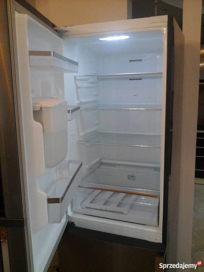 Lodówka z zamrażarką duża wolnostojące Lodówki i zamrażarki Dom i Ogród Wrocław