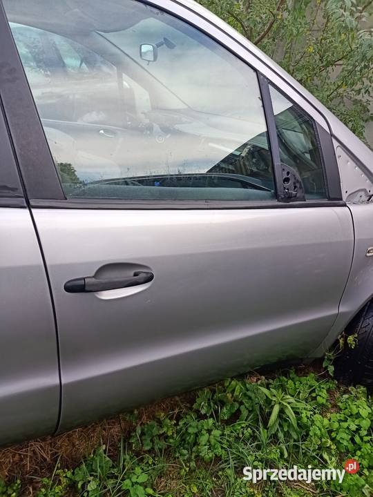 Drzwi prawy przód przednie Mercedes A klasa W168 części blacharskie Szczecin