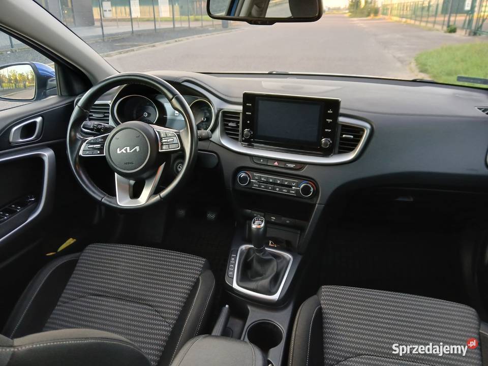 serdecznie Do sprzedania KIA CEED z silnikiem Rok produkcji 2022 Pabianice
