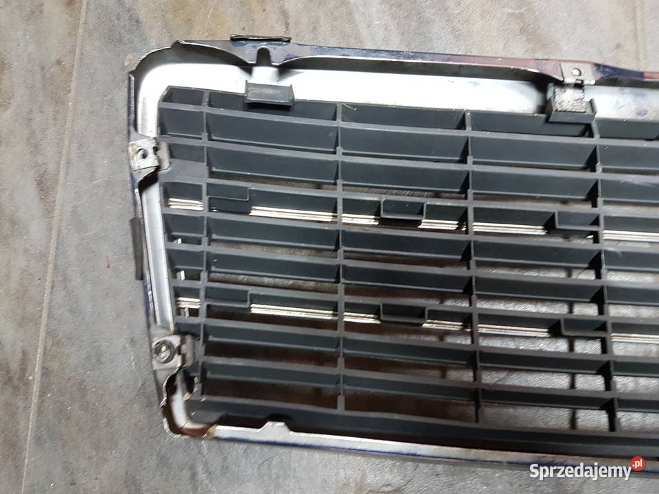 MERCEDES C KLASA W202 ATRAPA GRILL 2028880323 osobowe Turek