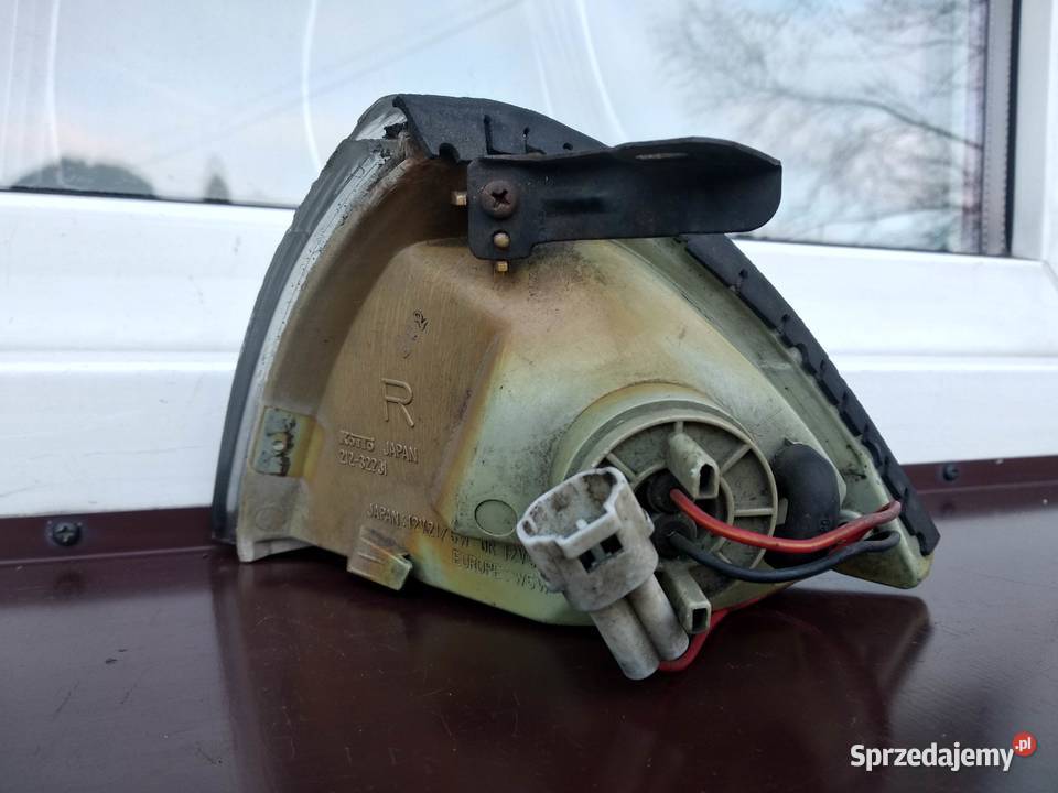 Suzuki Swift MK2 II lampa pozycyjna prawa Sieradz sprzedam