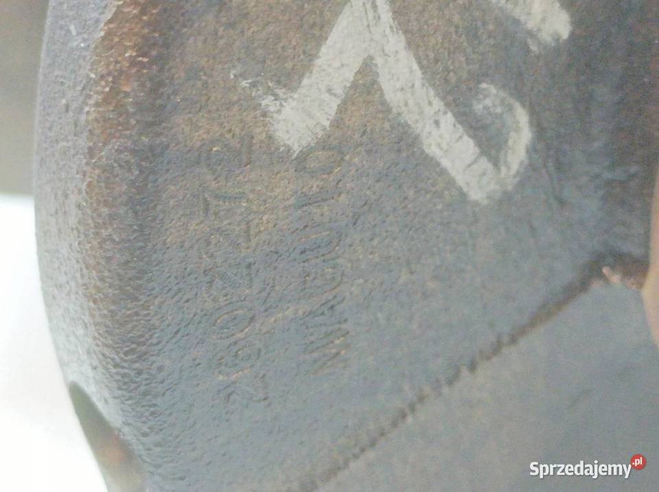 WAŁ KORBOWY 16 VTI THP Peugeot 5008 I 2009