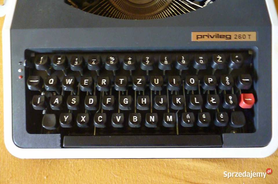MASZYNA DO PISANIA Z WALIZKĄ PRIVILEG 260T Kraków sprzedam