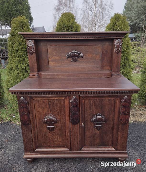 Pomocnik z początku XX w renowacji 9264 Meble sprzedam