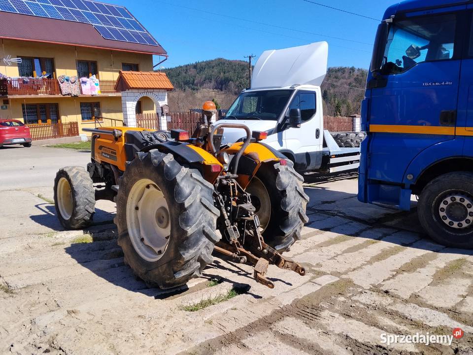 ciagnik sadowniczy renault fructus dionis palej Sucha Beskidzka