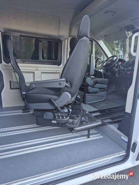 Fiat Ducato 23 zabudowa Gruau 9 oso do przewozu Jasło