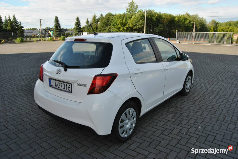 Toyota Yaris 10Benzyna 75Kamera cofaniaSalon Modliborzyce