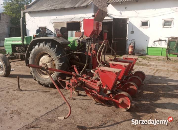 Siewnik do kukurydzy Becker 4 rzędy Maszyny rolnicze mazowieckie Pomiechówek