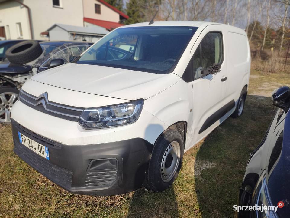 CITROEN BERLINGO 16 HDi 2020r 50000 sprowadzony Citroën Kielce