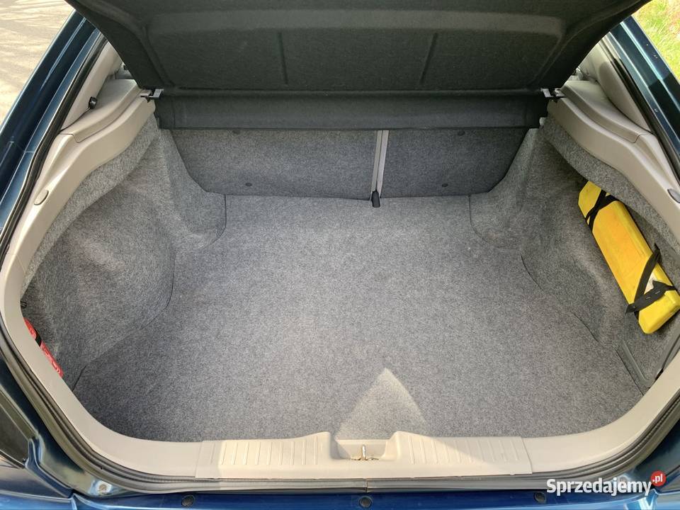 Nissan Primera 18 benzyna oryginalny niski
