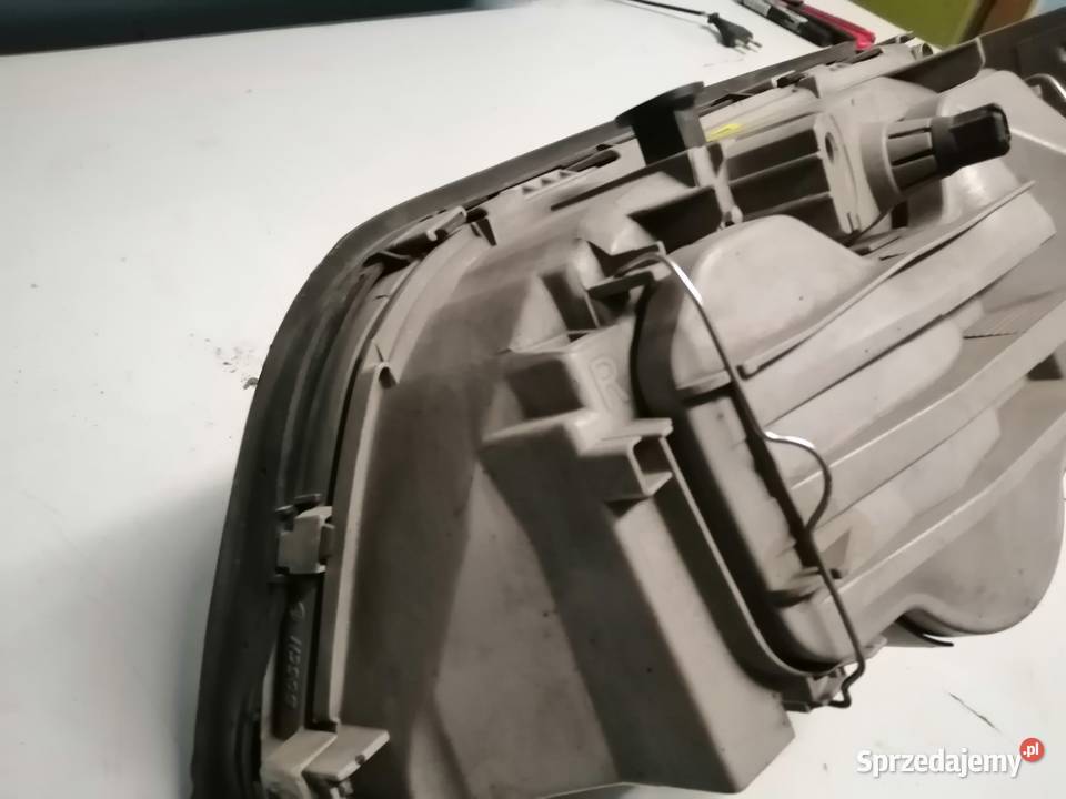 Lampa przednia Mercedes W 202