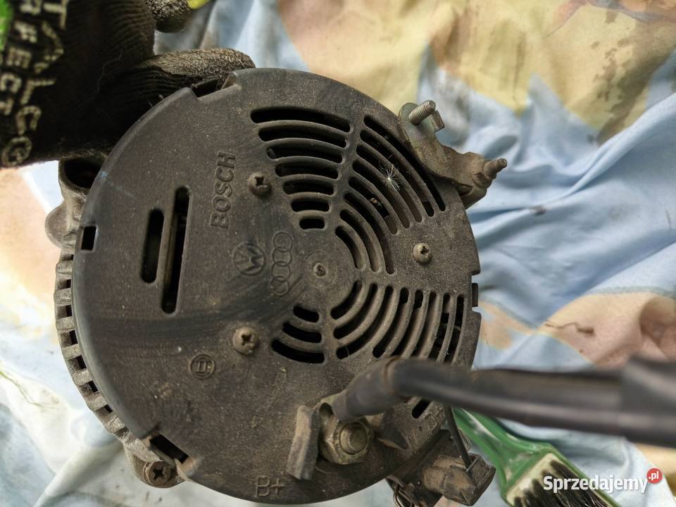 AUDI A3 8L 18 9603r ALTERNATOR 037903025D Części samochodowe Zgierz
