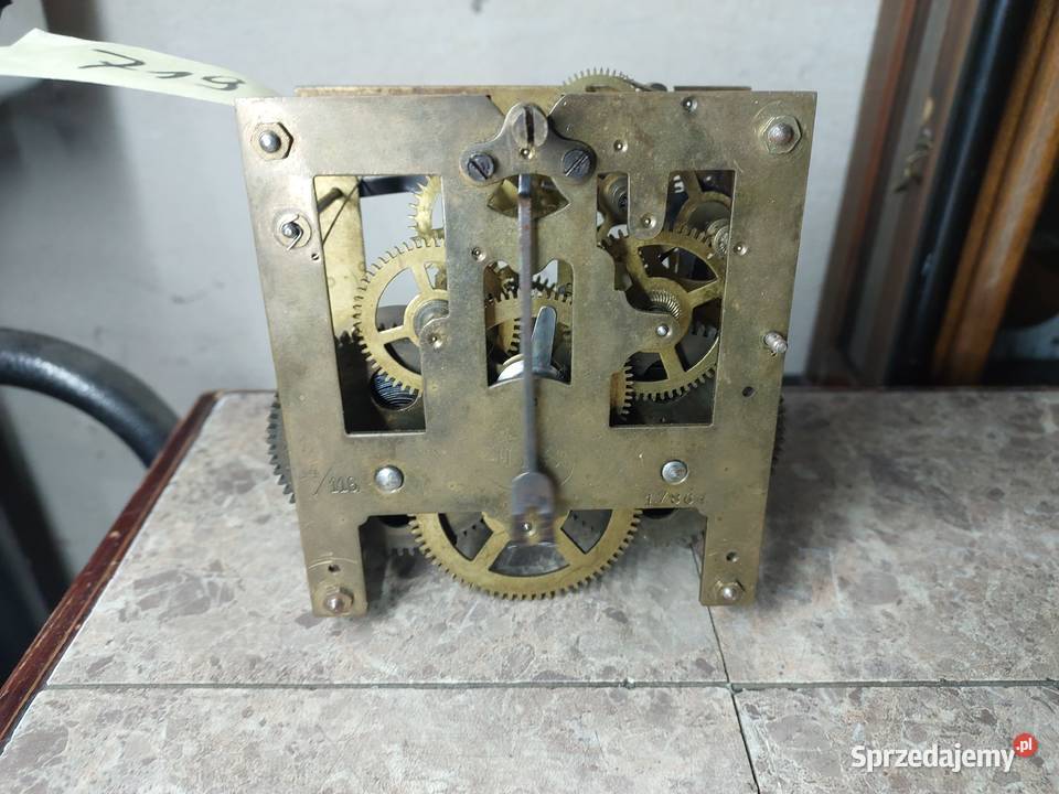 719 Mechanizm starego zegara ściennego HHS Tczew