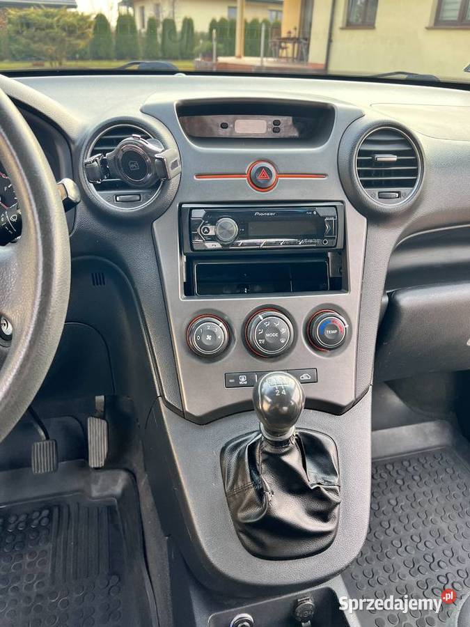 Kia Carens 16 benz gaz 2010 hak CD Carens