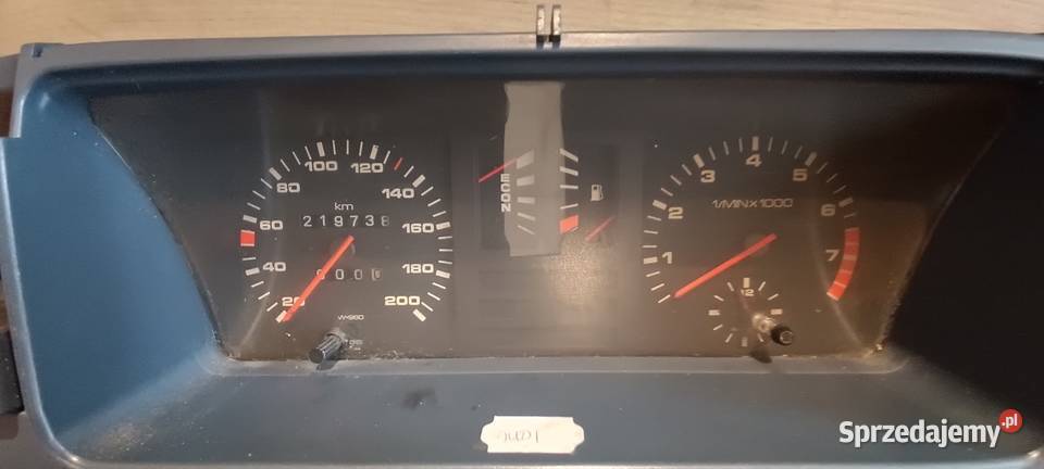 Licznik zegary Audi 80 B2 81 117 185 VDO Rok produkcji 1985 Liczniki i zegary łódzkie Uniejów