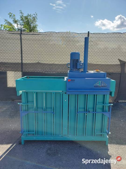 Belownica prasa dwukomorowa do foli kartonów łódzkie Drzewica