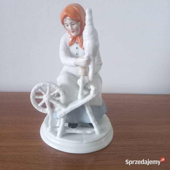 Figurka porcelanowa Kobieta kołowrotku Art Deco Toruń