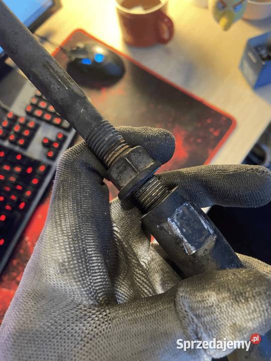 Drążek kierowniczy Prius 2 Prawy sprzedam