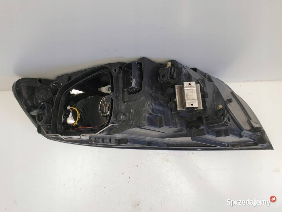 LAMPA PRZEDNIA LEWA Volvo S40 II V50 LIFT XENON