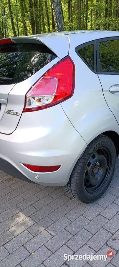 Sprzedam Ford Fiesta 100 2016 sprzedam