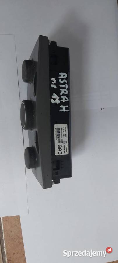 Panel klimatyzacji OPEL ASTRA H osobowe Szczecin