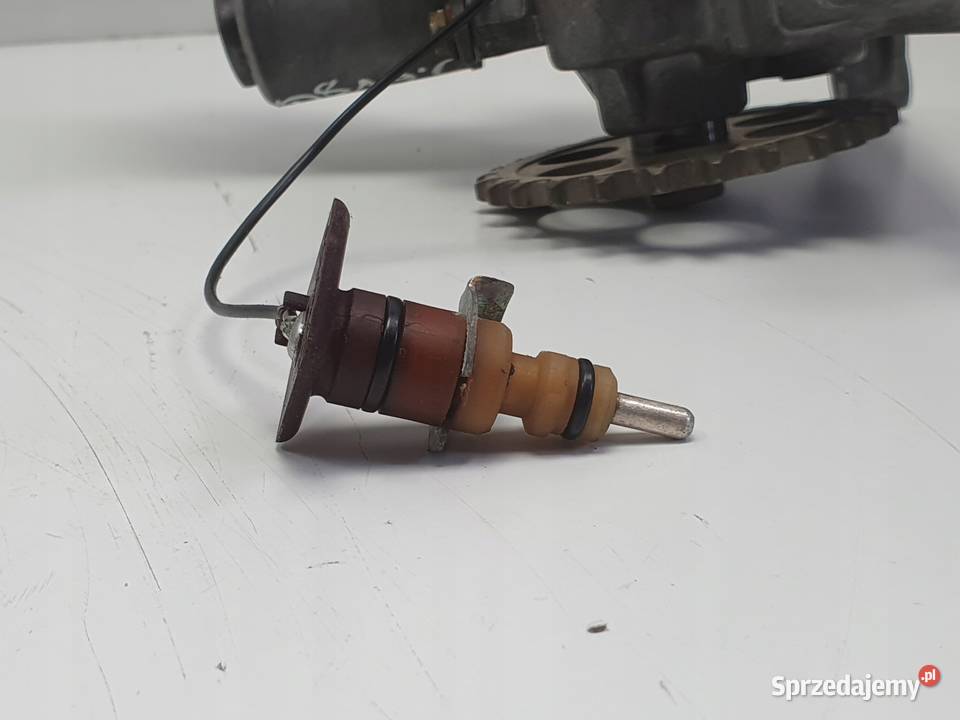 Mercedes W126 C126 56 V8 560 SEC POMPA OLEJU Chełm