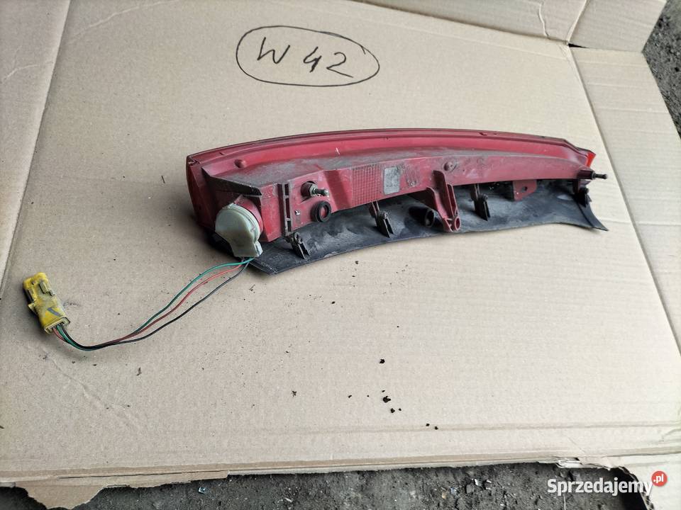 CITROEN C5 1 MK1 KOMBI LAMPA TYŁ TYLNA GÓRNA Kamień-Kolonia