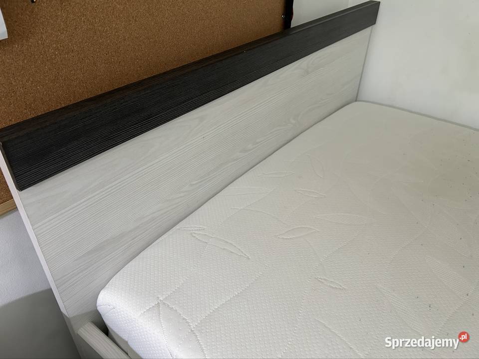 Sprzedam łóżko z materacem Gdańsk