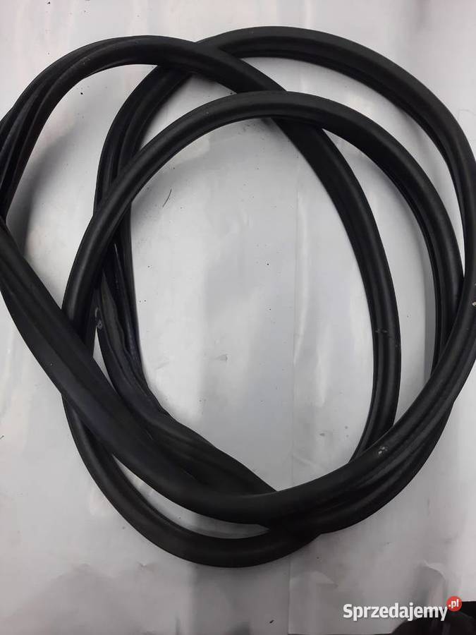 Opel Zafira A uszczelka drzwi lewa przednia łódzkie