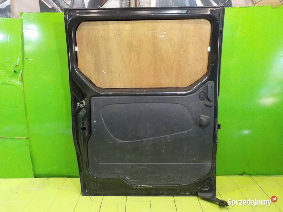 RENAULT TRAFIC III 16 DCI 16r drzwi przesuwne