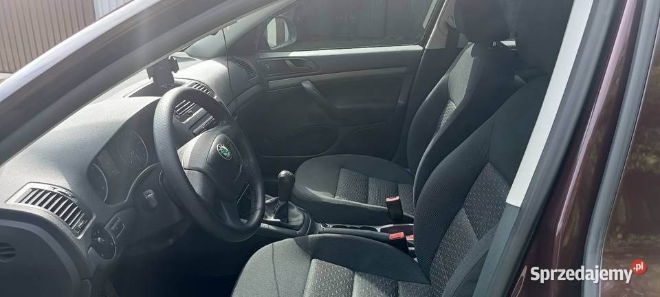 Skoda Octavia II salonowa polska manualna Stryjno-Kolonia