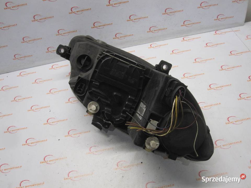 SEAT LEON II LIFT 10r lampa lewa przód osobowe