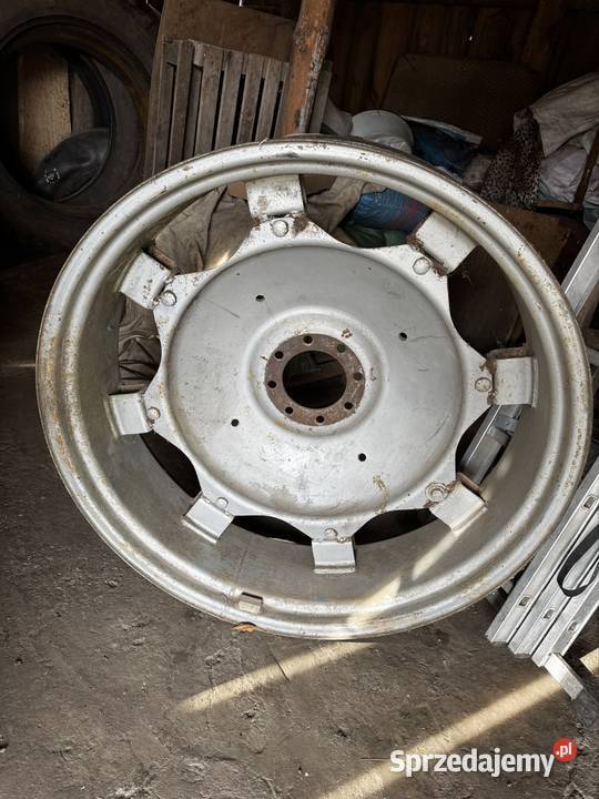 Felgi z oponami 136 R38 Michalów