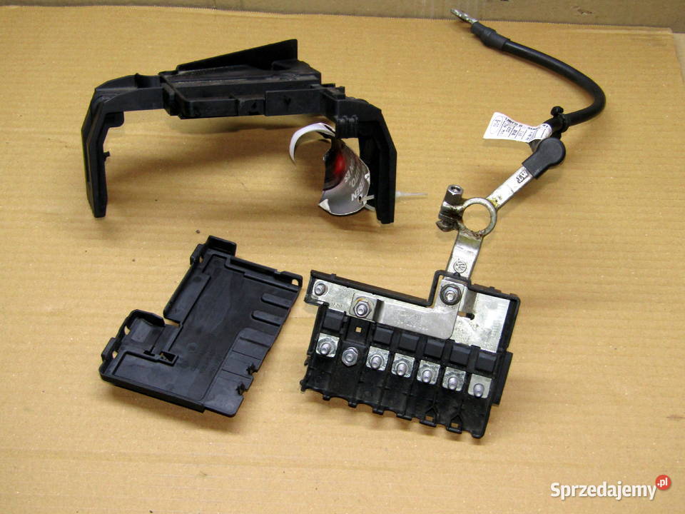 KLEMA PLUSOWA VOLKSWAGEN UP 10MPI 6R0937550A osobowe Mysłaków