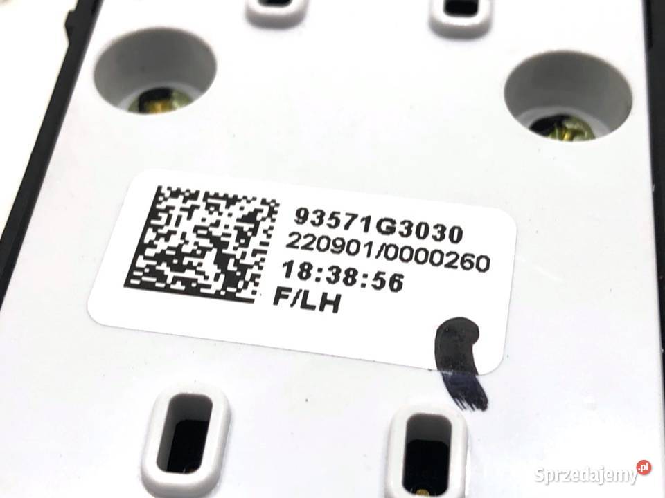 PRZEŁĄCZNIK SZYB HYUNDAI i30 93571G3030 Kombi Mechanizmy opuszczania szyb sprzedam