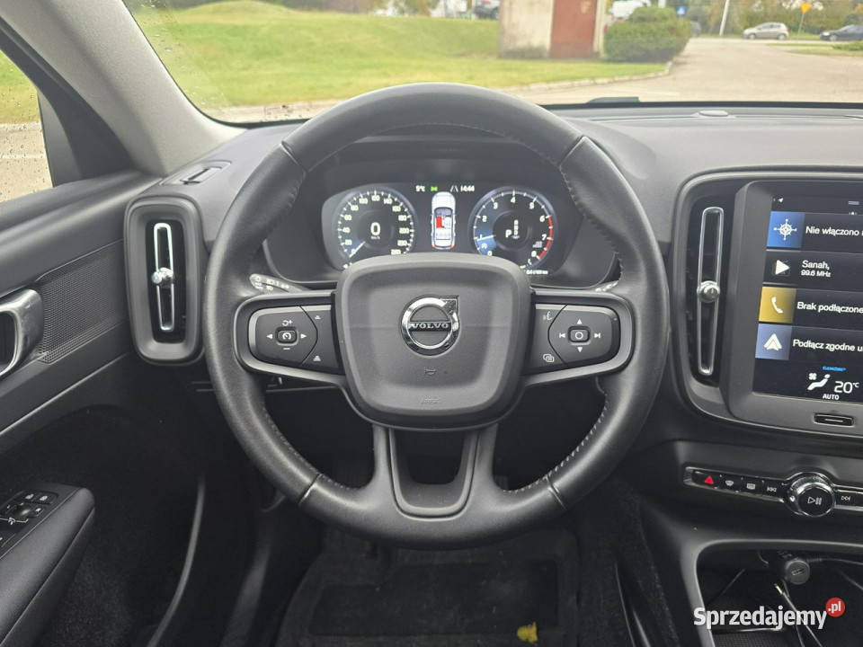 Volvo XC 40 garażowany Giżycko
