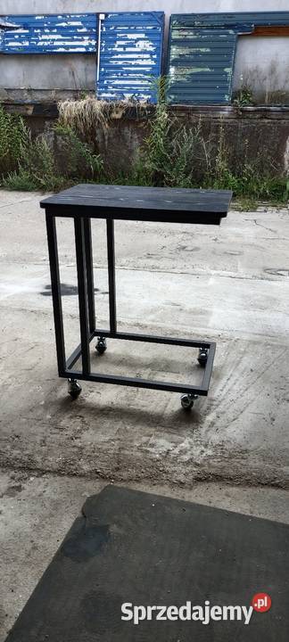 Stolik pomocniczy czarny na kółkach 60x50x35