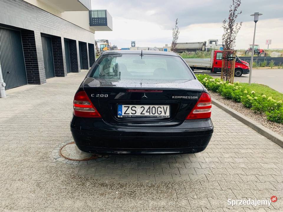 Mercedes c w203 sedan benzyna z LPG garażowany Szczecin