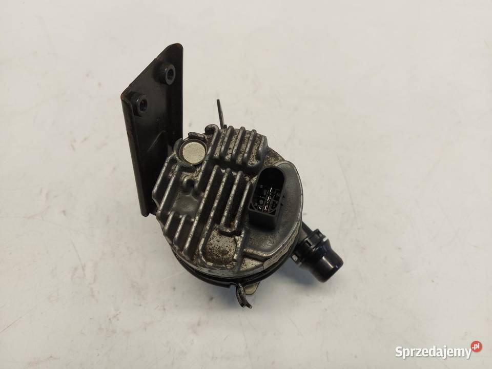 Mercedes EQC 400 W293 POMPA WODY A0005003800 osobowe Pompy wody