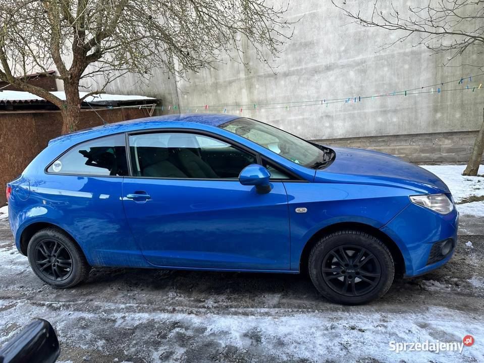 Seat Ibiza 2010r 14 MPI 86 Super stan Nawigacja Ibiza Seat Skierniewice sprzedam