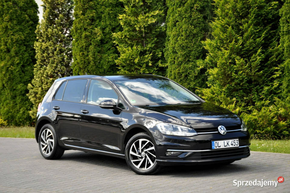 Volkswagen Golf 20TDI150LiftLedDuża światła do jazdy dziennej Ostrów Mazowiecka