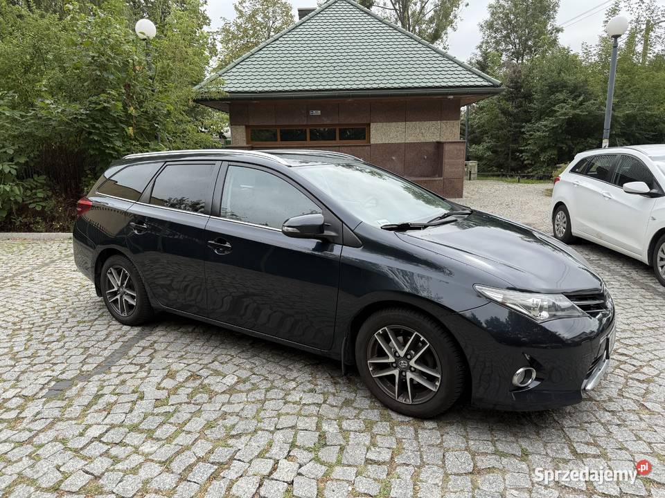 Toyota Auris 2015 Salon Polska 14 d4d 215000km Warszawa