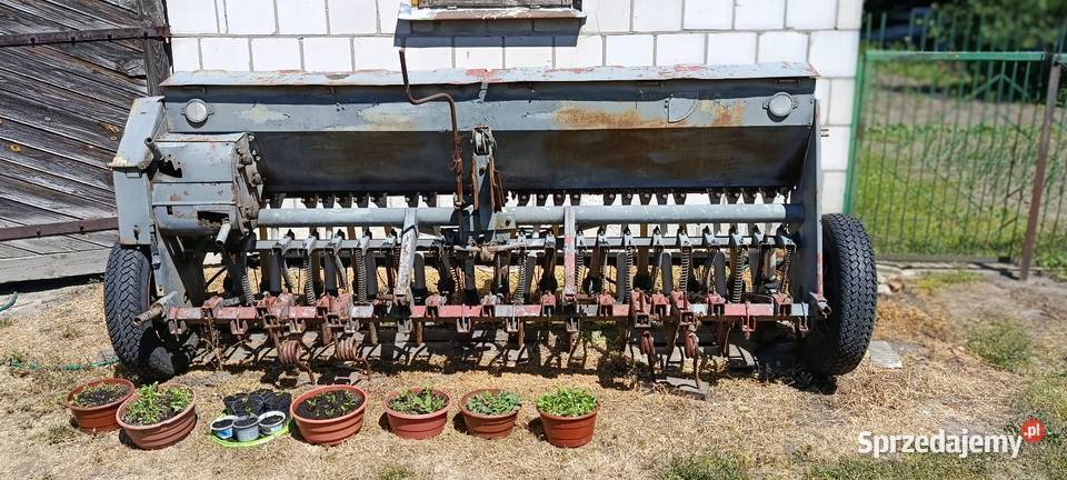 Siewnik poznaniak 26 lei Siewniki i sadzarki Zamość