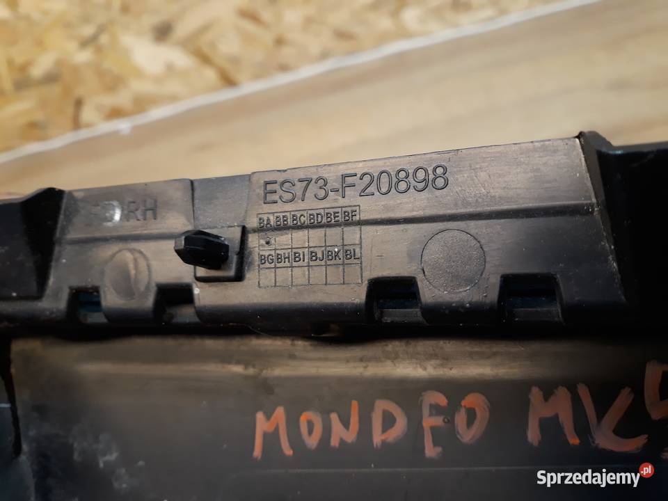 FORD MONDEO MK5 V LISTWA DRZWI PRAWA PRZÓD osobowe wielkopolskie Międzychód
