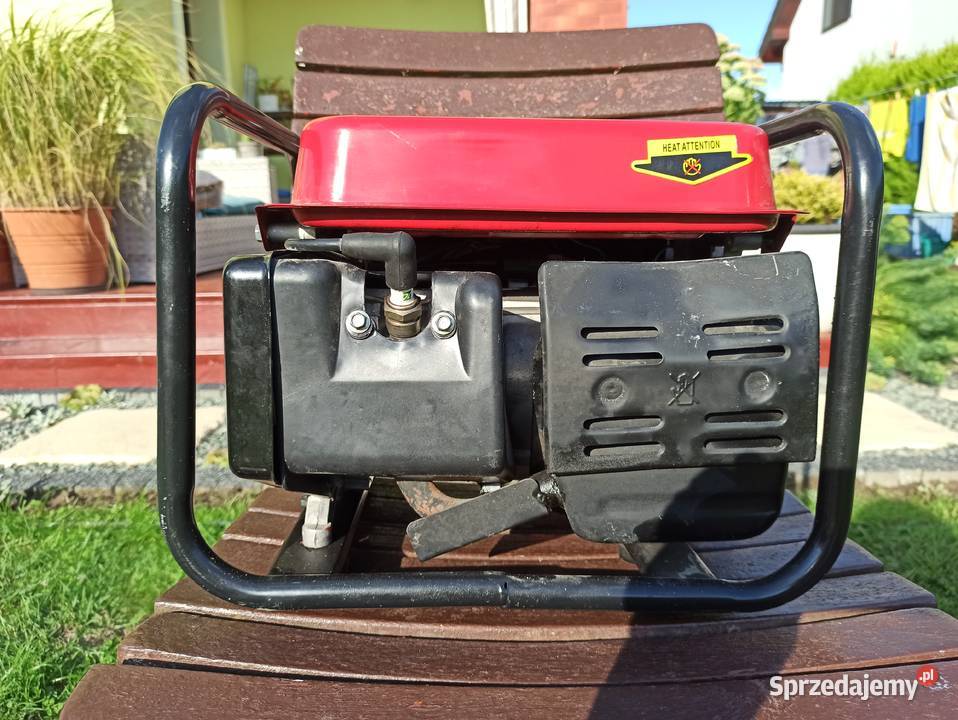 Agregat prądotwórczy KRAFTDELE 1200W 12230V Oława