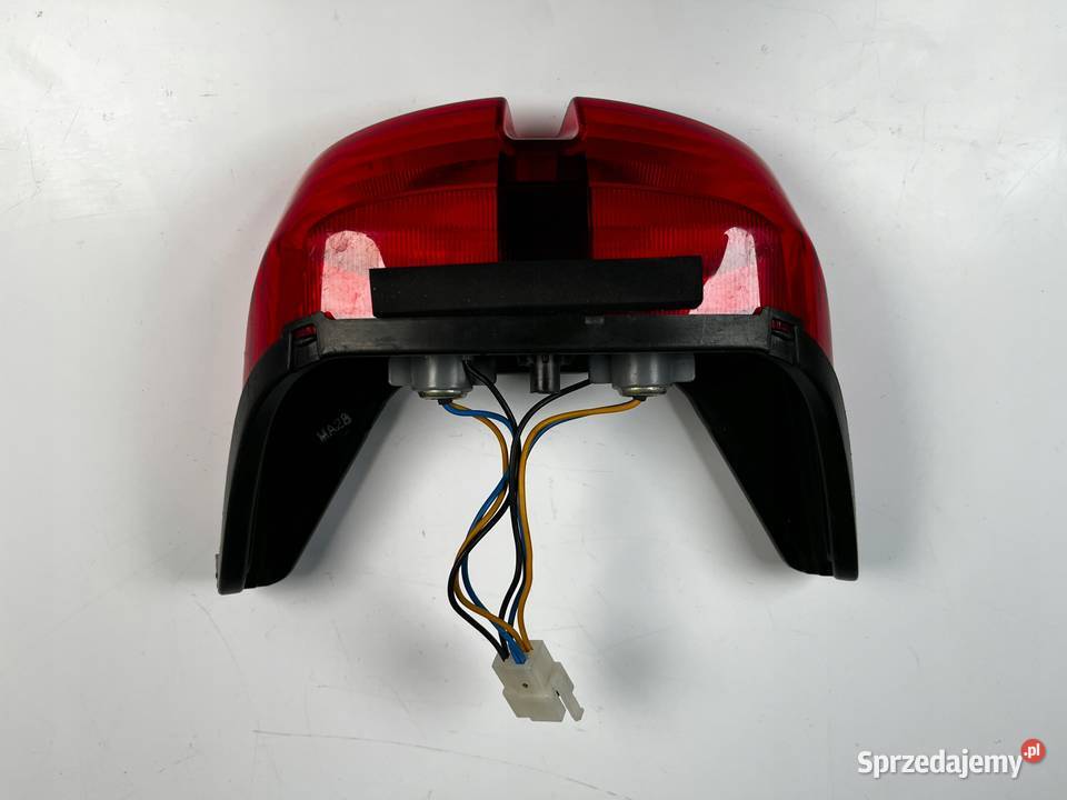 YAMAHA YZFR6 600 RJ03 9902 Lampa tył tylna Łobżenica