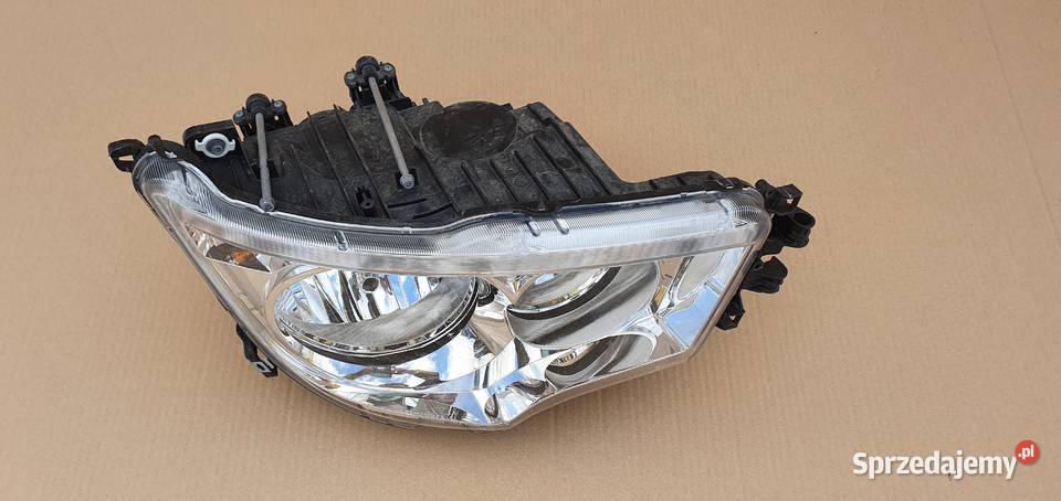MERCEDES AROCS ANTOS REFLEKTOR PRAWY LAMPA PRAWA lubuskie Bieleń