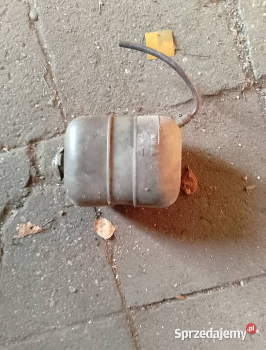 Fiat 125p zbiornik wyrównawczy prl Namysłów